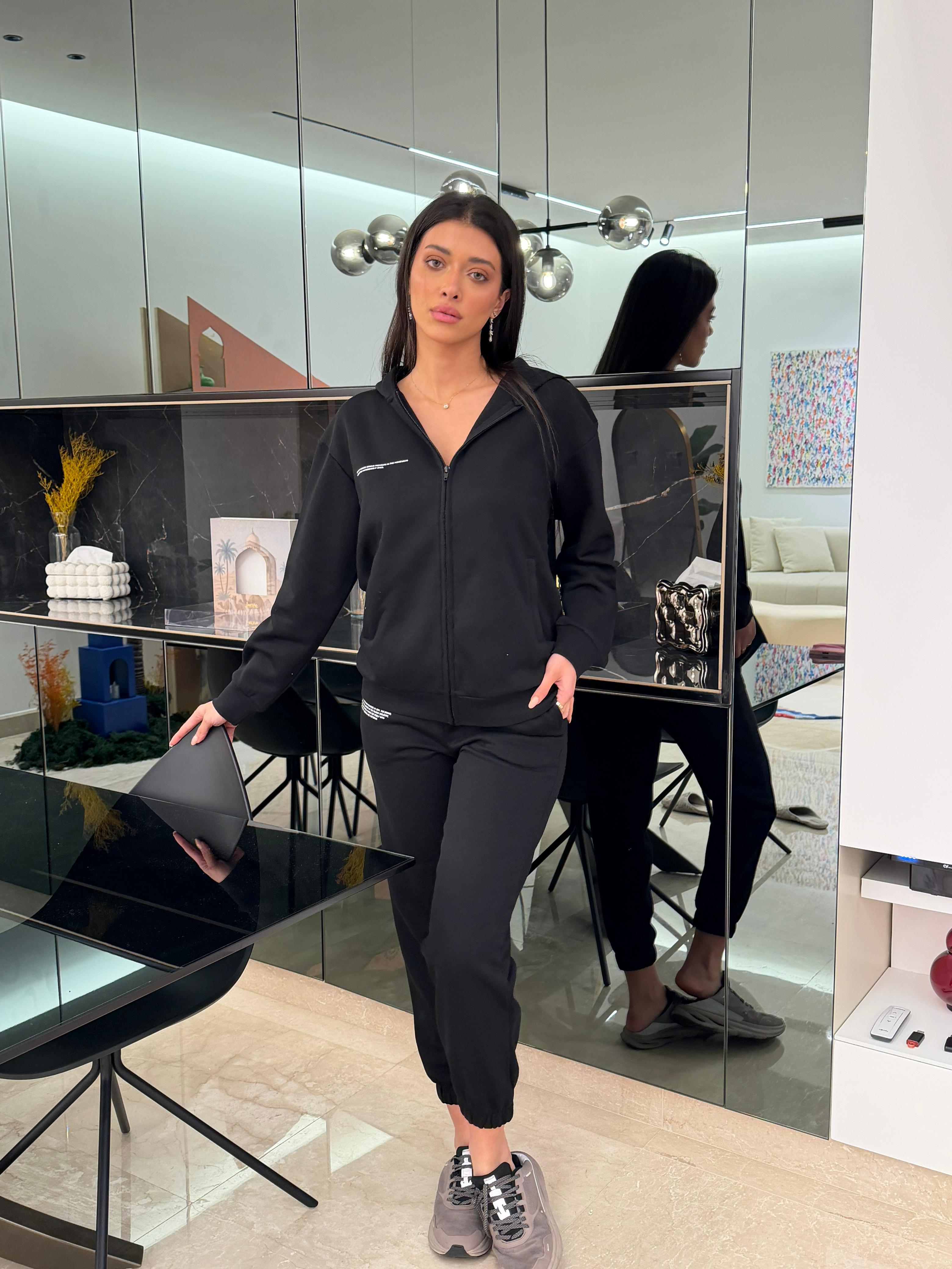 Serene Black Set