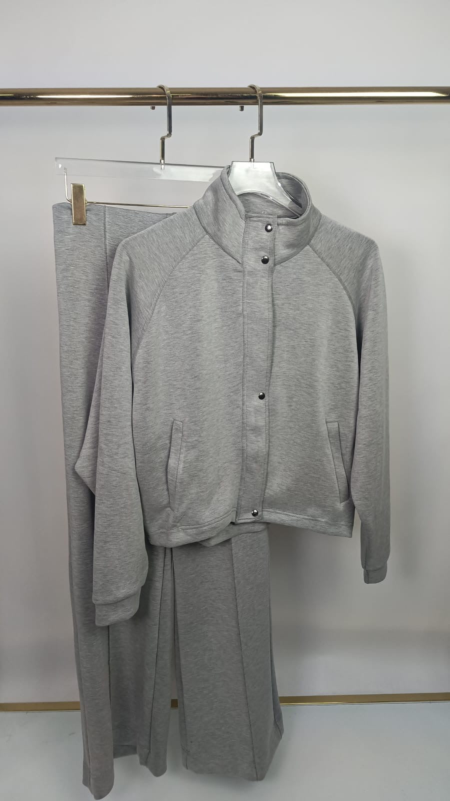 Jogging Suit