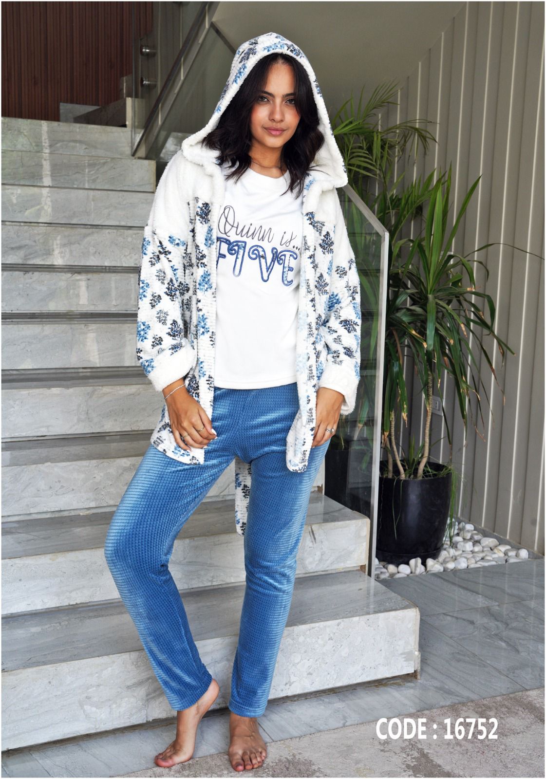 Snowdrift Layered Comfort Pants Pajama Set