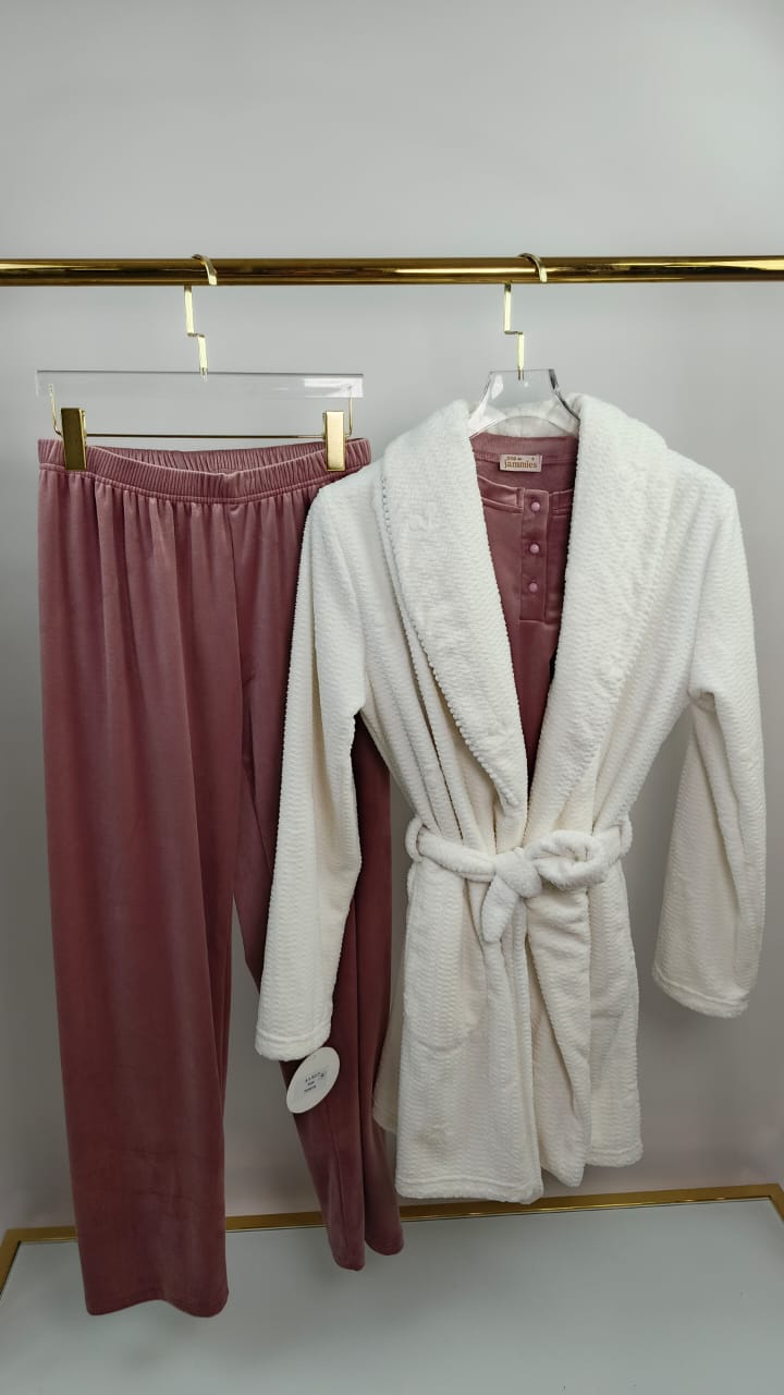 Snow Cloud Velvet Pants & Robe Pajama Set