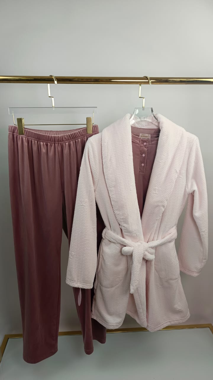 Snow Cloud Velvet Pants & Robe Pajama Set