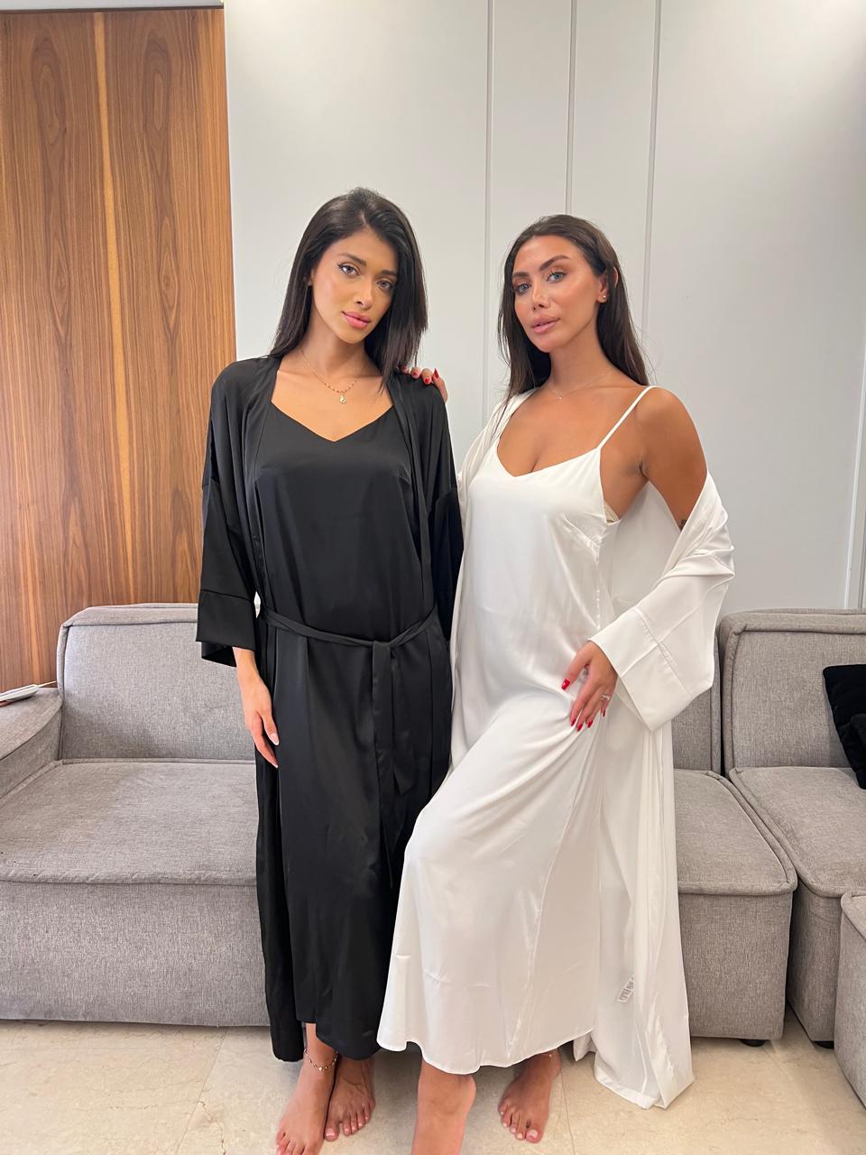 Dress & Robe