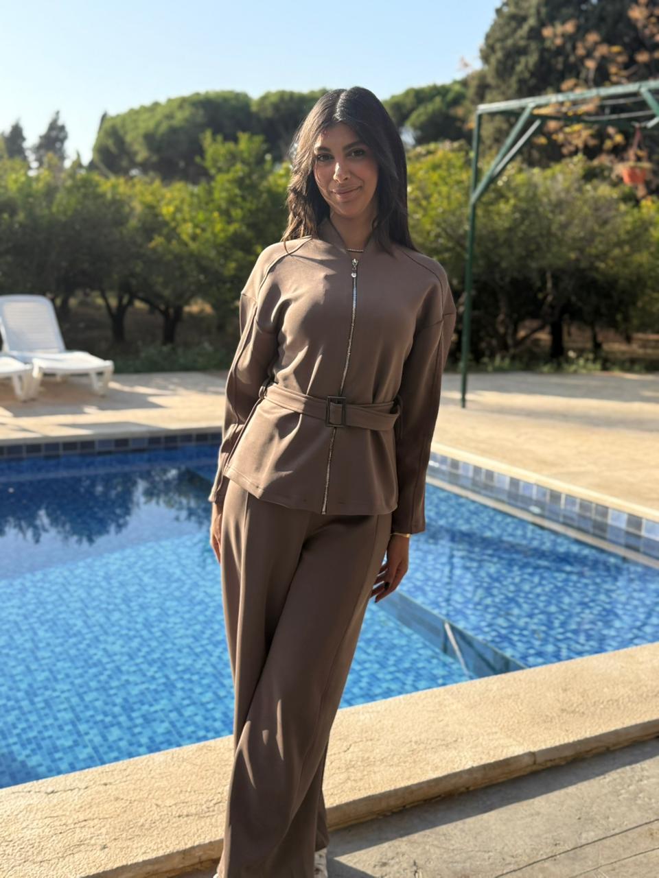 Retro-Chic Jogging Set