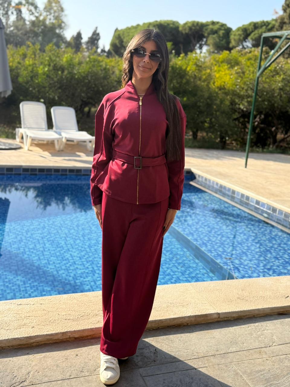 Retro-Chic Jogging Set