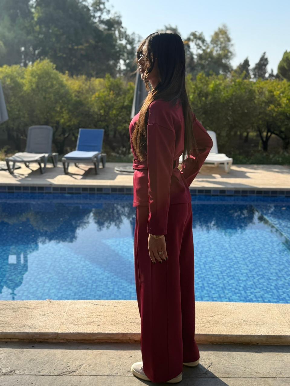 Retro-Chic Jogging Set