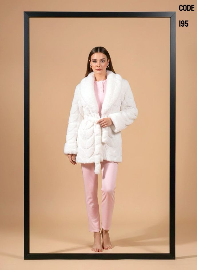 Plush Leaf Pants & Robe Pajama Set