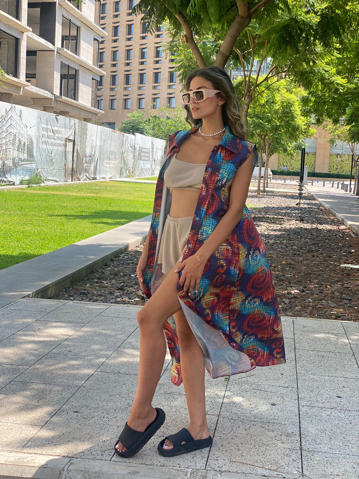 dress with buttons