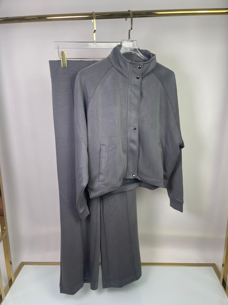 Jogging Suit