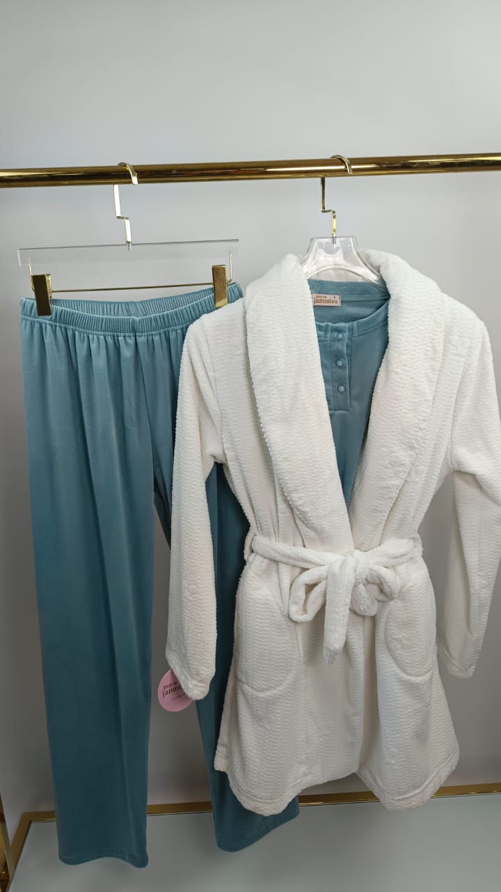 Snow Cloud Velvet Pants & Robe Pajama Set