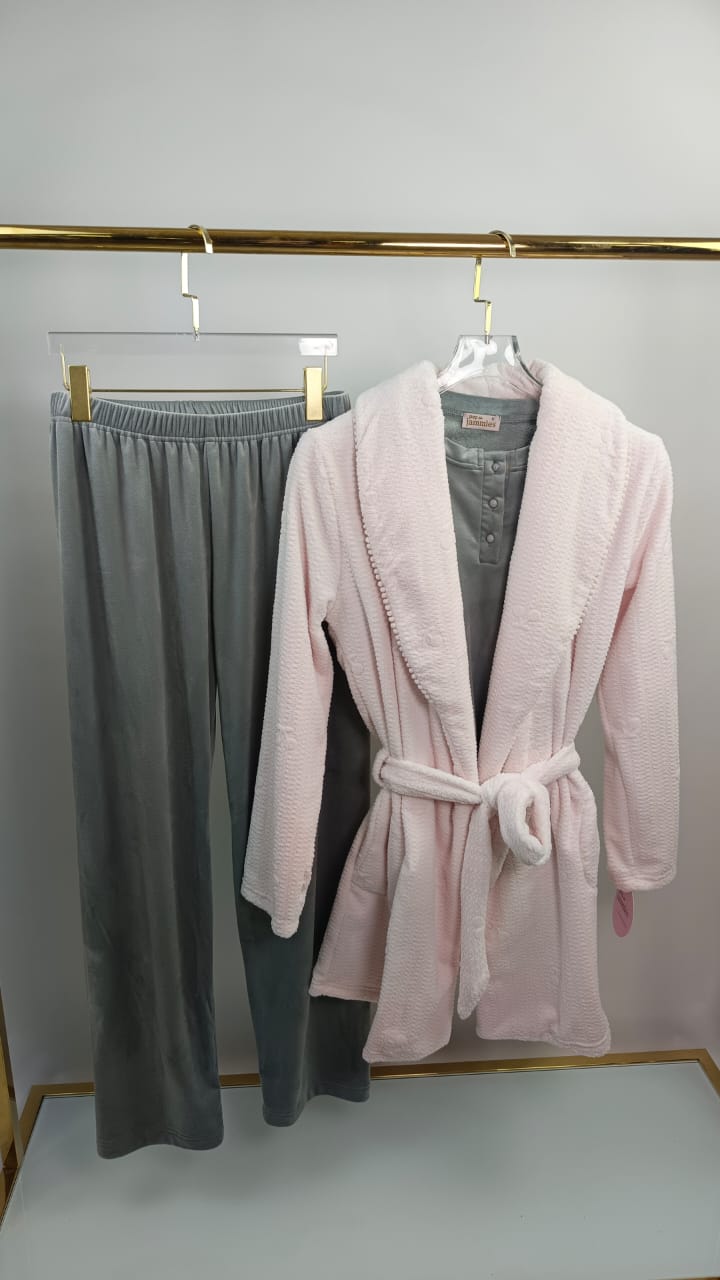 Snow Cloud Velvet Pants & Robe Pajama Set