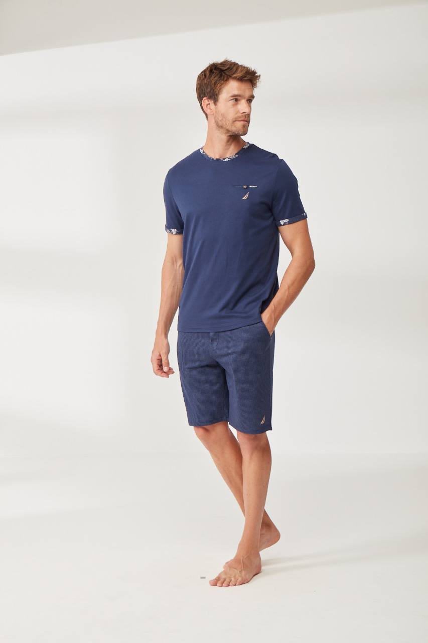 2 shorts