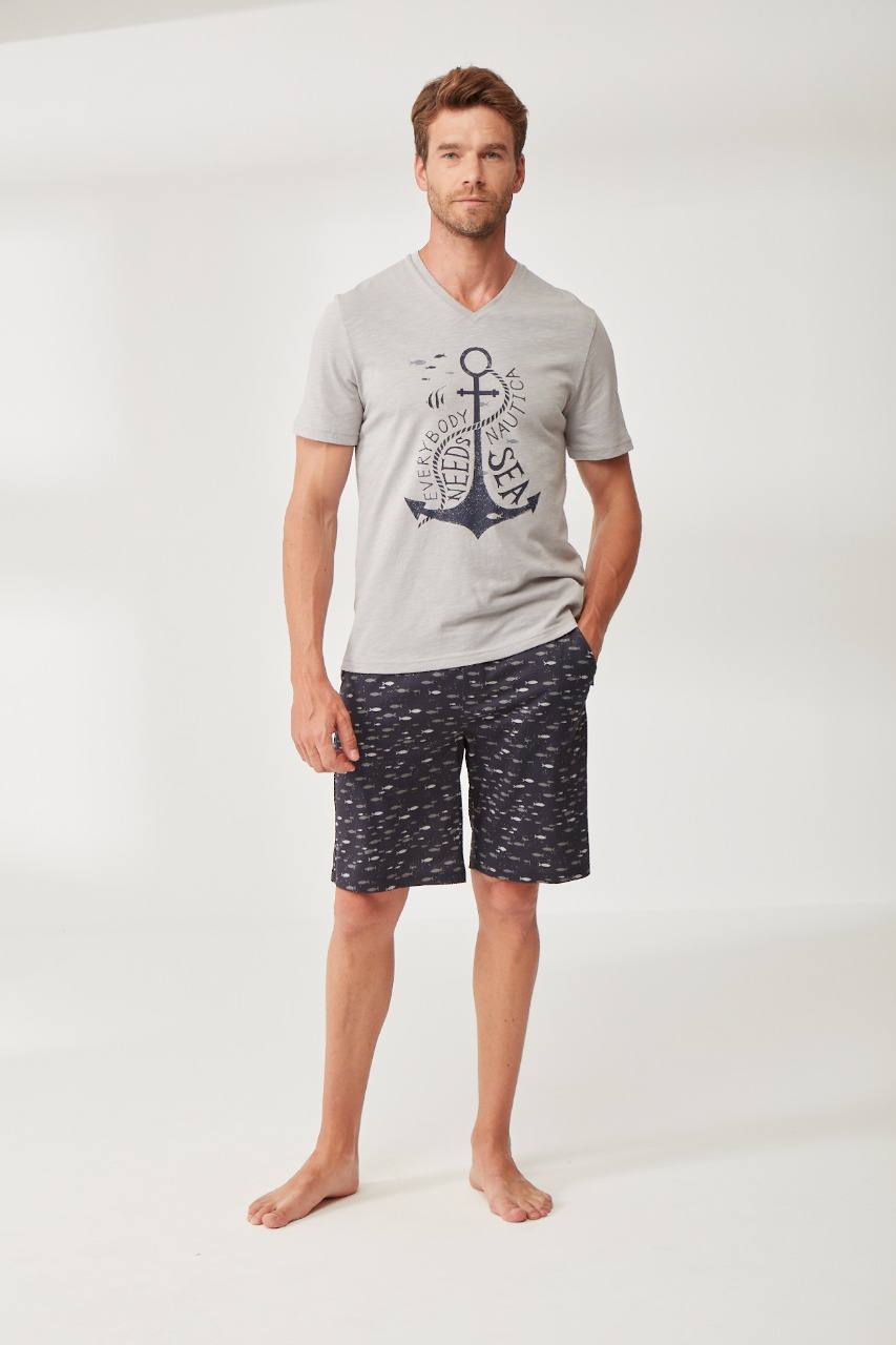 2 shorts